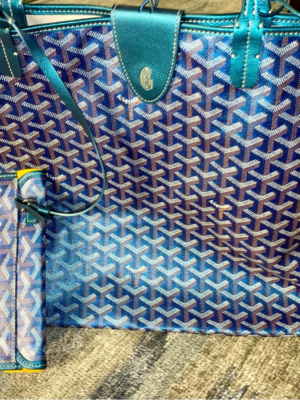 Limited Edition Goyard St. Louis GM PEARLY BLUE